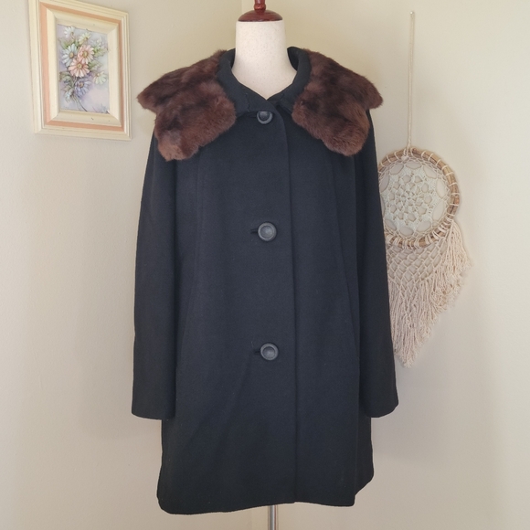 50s Vintage Black Wool Fur Collar Overcoat - Picture 1 of 9